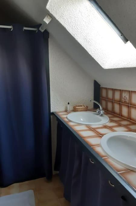 A 6 Km De Redon, A 35 Km De La * Rieux (Morbihan)